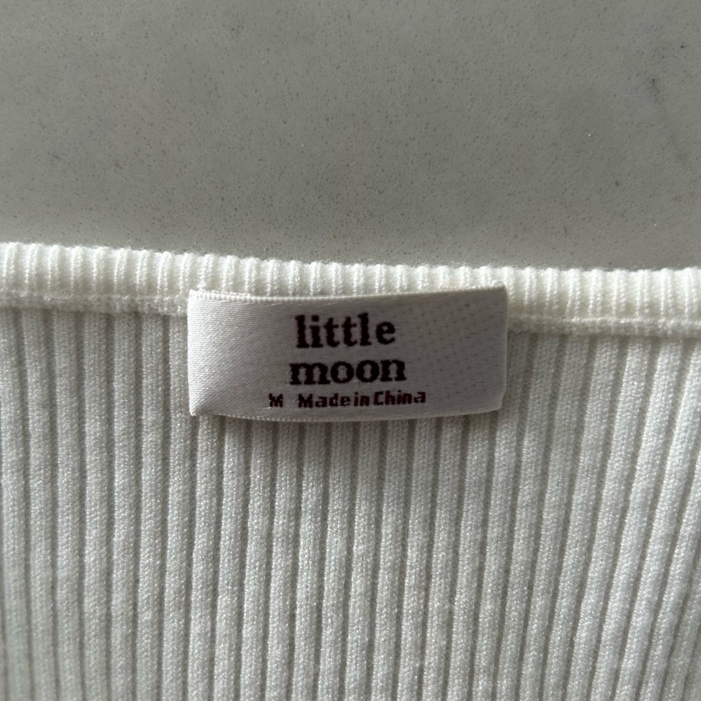 ❌SOLD❌LITTLE MOON WHITE PRUNELLA KNIT TOP - Picture 3 of 8